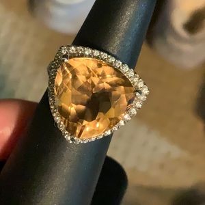 Morganite ring set in 925 silver mount size 5.